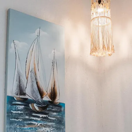 Cycladic Aretinni Apartment