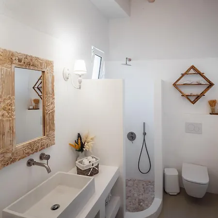 Cycladic Aretinni Apartment