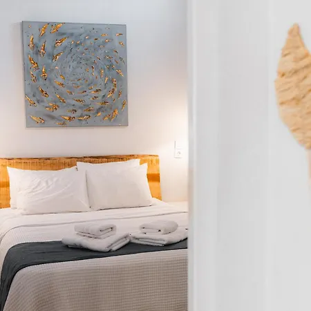 Cycladic Aretinni Apartment